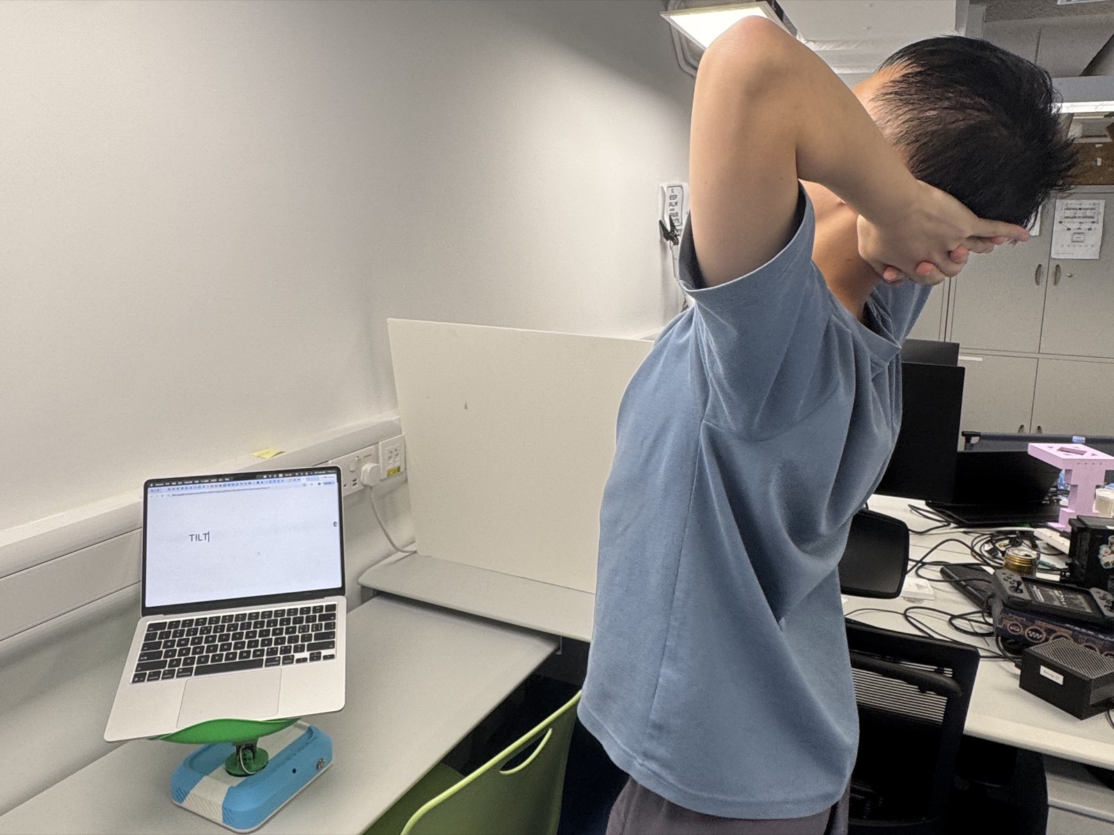 The user takes a rest after TILT's movement cue